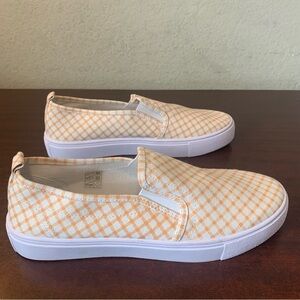 ASOS Wide Fit Dotty Slip On Plimsolls Sneakers